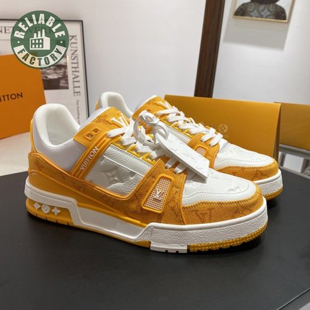 trainer white orange