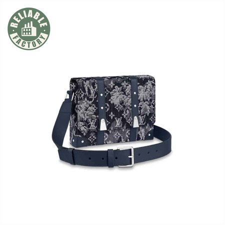trunk messenger monogram canvas m57282