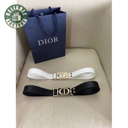 Dior CD 30 Montaigne belt