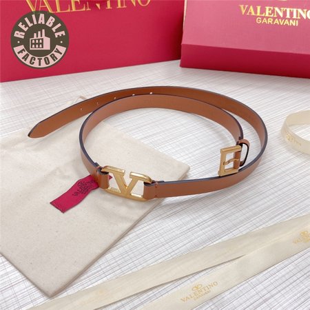 valentino V buckle belt