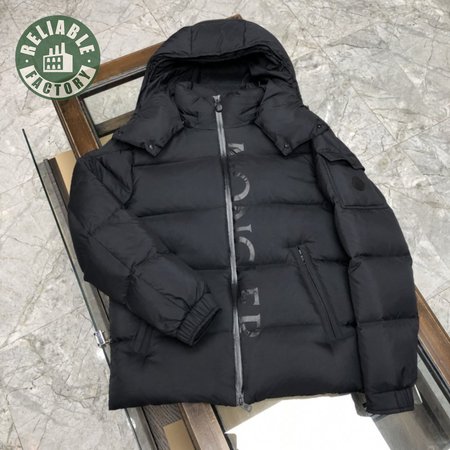 Moncler Down Jacket MC330194