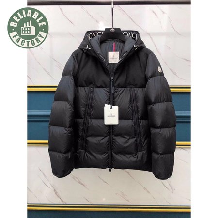 Moncler Montclar Down Jacket MC330183