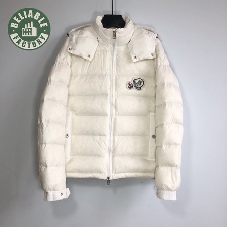 Moncler Down Jacket MC330036