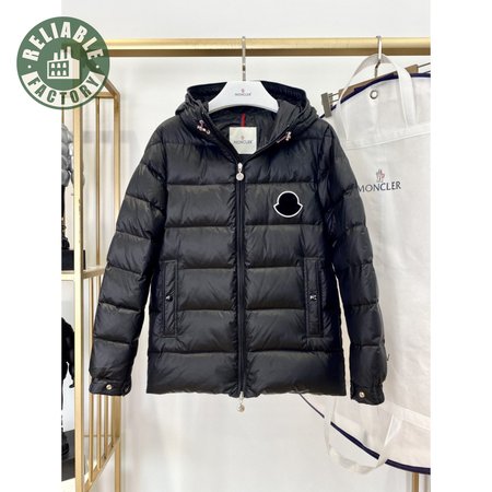 Moncler 2020 Down Jacket MC330044