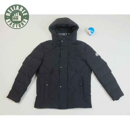 Moncler 2020 Down Jacket MC330083