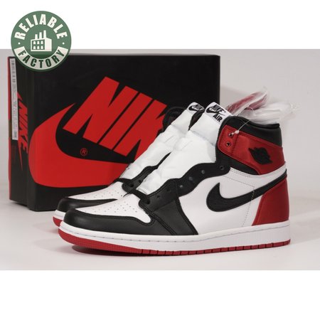 Air Jordan 1 Retro High Satin Black Toe Unisex