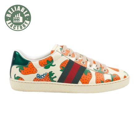 GUCCI ACE LEATHER SNEAKER WITH GUCCI STRAWBERRY PRINT - GC10