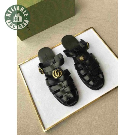 GUCCI SANDAL WITH DOUBLE G - SDG009