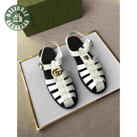 GUCCI SANDAL WITH DOUBLE G - SDG008