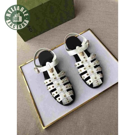 GUCCI SANDAL WITH DOUBLE G - SDG003